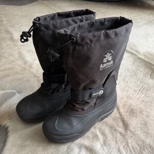 Youth KAMIK Waterproof snow boots rain boots Boys/ Girls, Black
